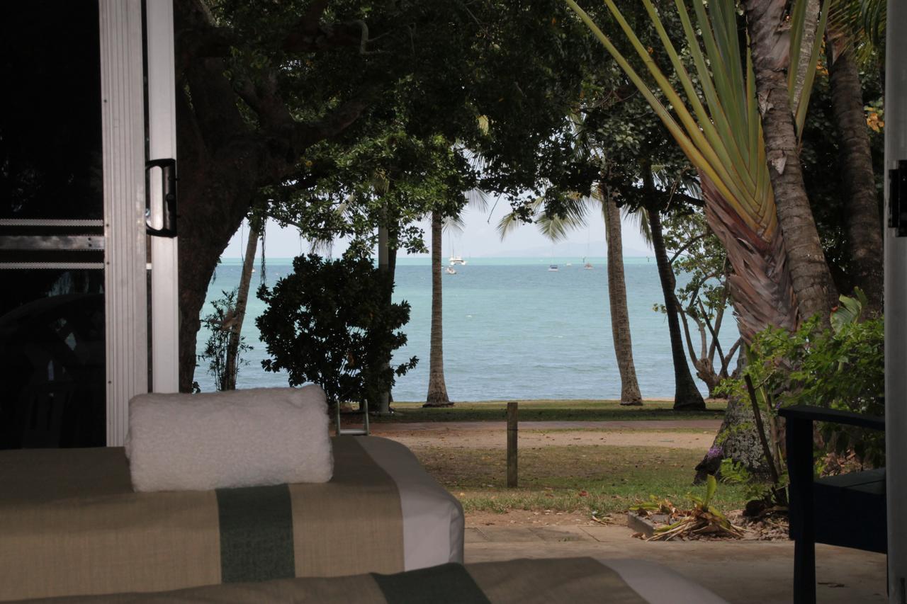 Whitehaven Beachfront Holiday Units Airlie Beach Extérieur photo